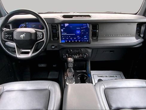 Used 2024 Ford Bronco Black Diamond AWD/4WD image 15