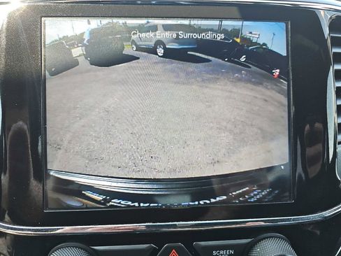 Used 2020 Jeep Grand Cherokee Limited w/ Luxury Group II image 32