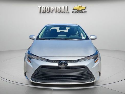 Used 2024 Toyota Corolla LE FWD image 8