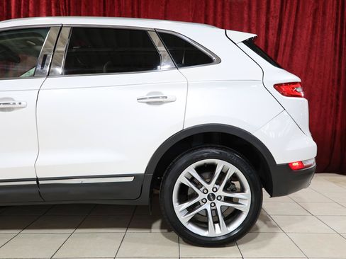 Used 2019 Lincoln MKC Reserve w/ MKC Climate Package FWD image 6