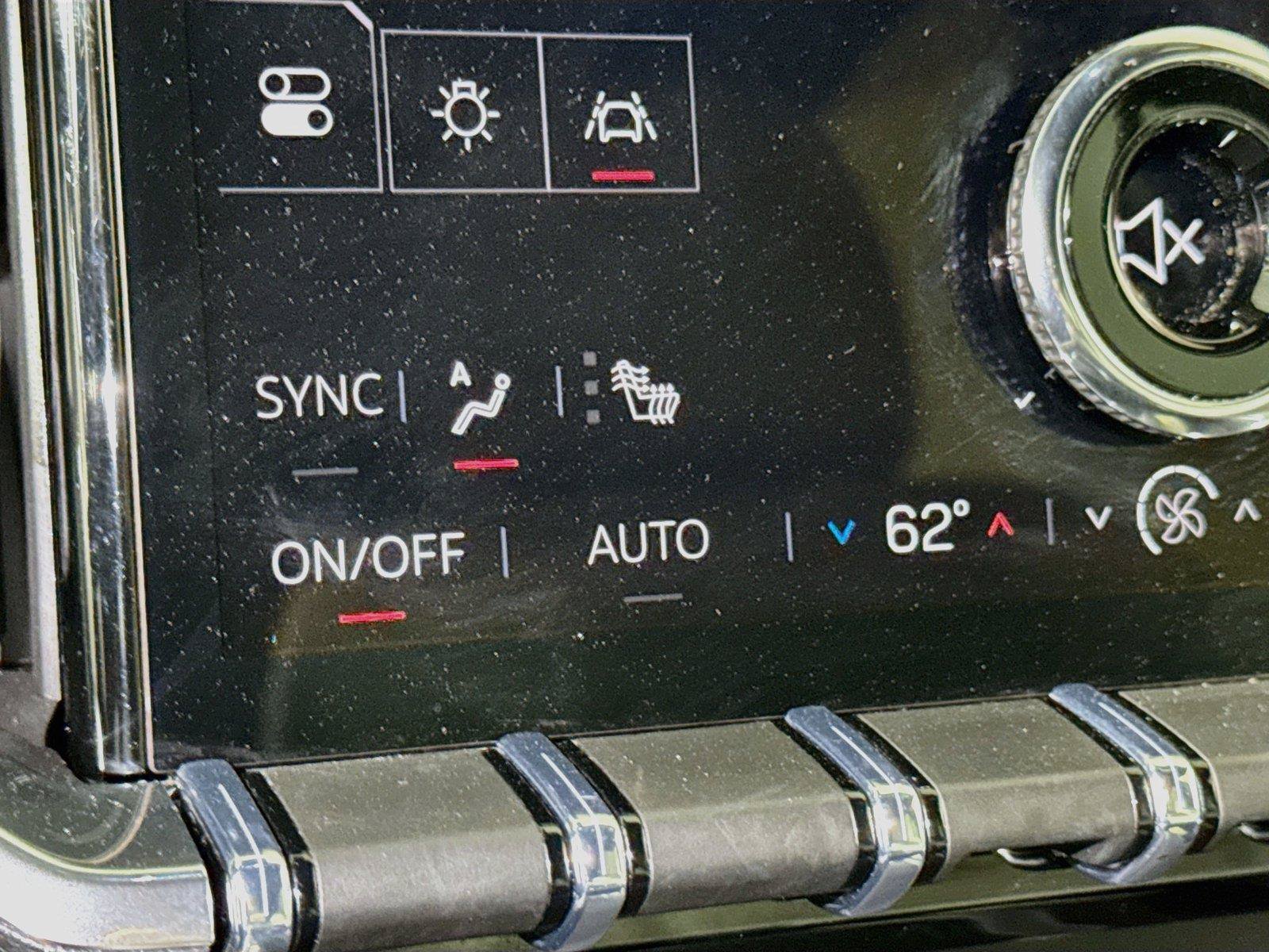 Used 2026 GMC Acadia Elevation w/ Elevation Premium Package FWD image 19