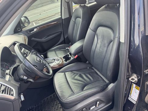 Used 2016 Audi Q5 2.0T Premium Plus w/ Technology Package image 8