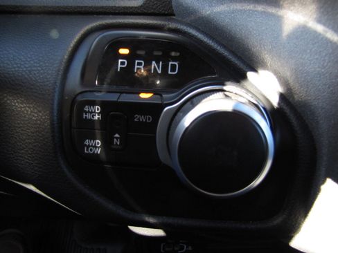 Used 2021 RAM 2500 Tradesman image 12