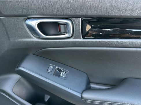 Certified 2024 Honda Civic EX-L image 19