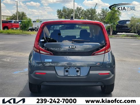 Used 2020 Kia Soul S FWD image 5