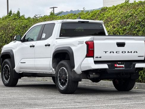 New 2026 Toyota Tacoma TRD Off-Road image 6
