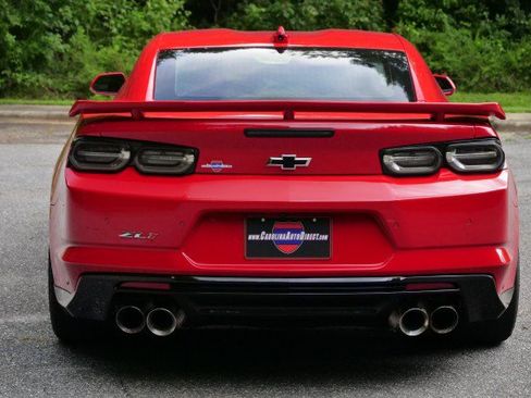 Used 2022 Chevrolet Camaro ZL1 RWD image 43