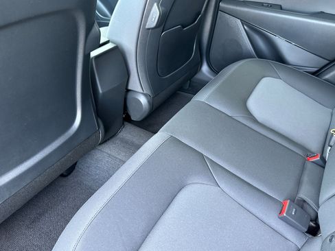 New 2026 Kia Niro LX FWD image 13