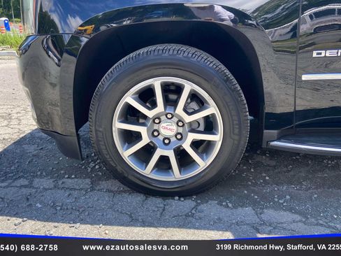 Used 2016 GMC Yukon XL Denali AWD/4WD image 10
