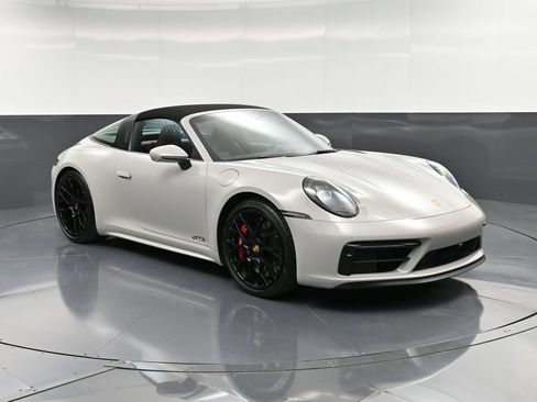 Certified 2022 Porsche 911 Targa 4 GTS AWD/4WD image 10