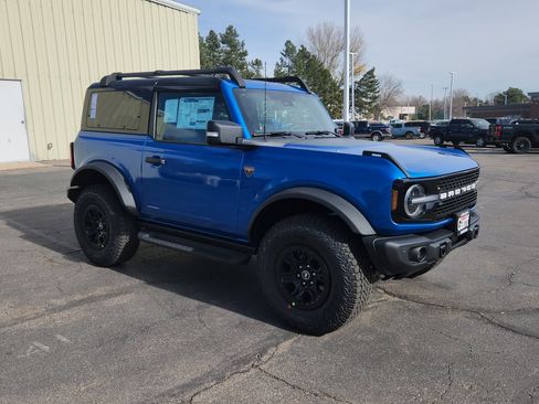 New 2025 Ford Bronco Badlands image 14