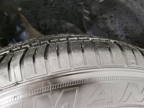 Used 2025 Nissan Rogue SV image 4