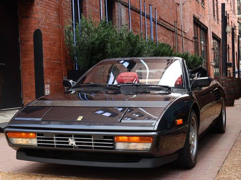 Used 1989 Ferrari Mondial T Cabriolet RWD image 73