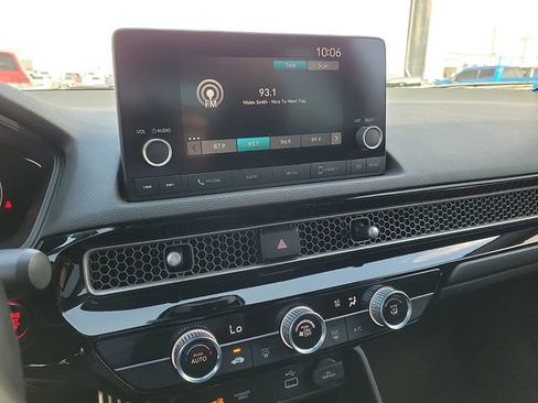 Used 2024 Honda Civic Sport image 17