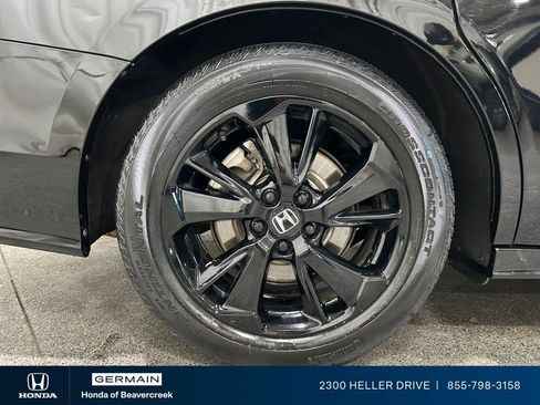 Used 2023 Honda Odyssey Sport image 10