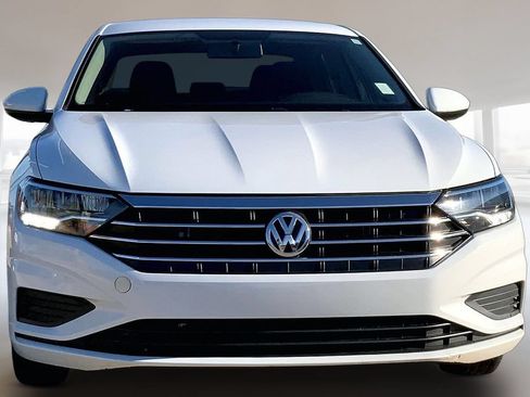 Used 2019 Volkswagen Jetta S w/ Driver Assistance Package FWD image 3