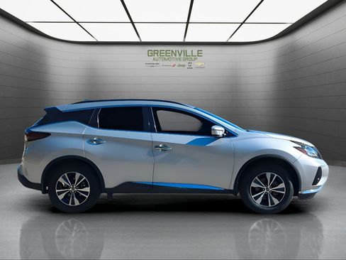 Used 2021 Nissan Murano SV image 10