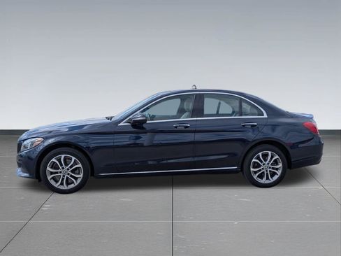 Used 2017 Mercedes-Benz C 300 4MATIC Sedan image 3