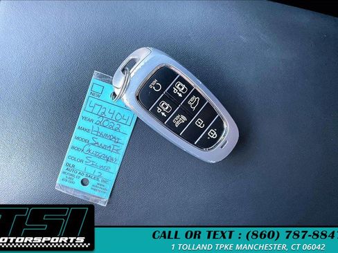 Used 2022 Hyundai Santa Fe Calligraphy AWD/4WD image 11