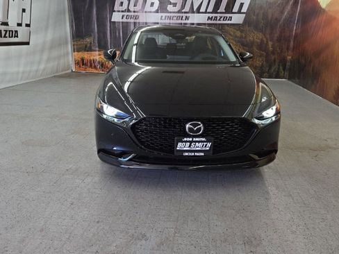 New 2025 MAZDA MAZDA3 2.5 Turbo Sedan w/Premium Plus image 10