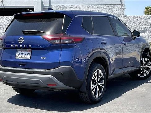 Used 2023 Nissan Rogue SV FWD image 13