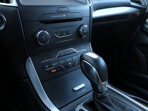 Used 2017 Ford Edge SEL w/ Equipment Group 201A image 17