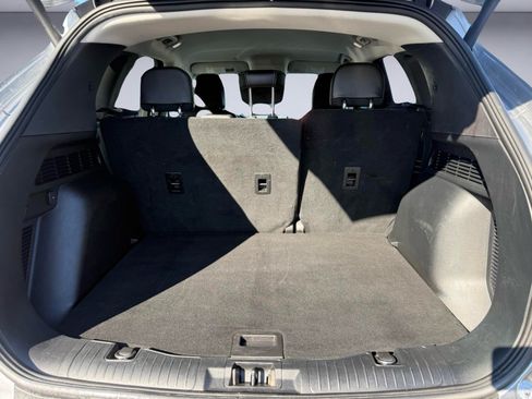 Used 2023 Ford Escape SE FWD image 7