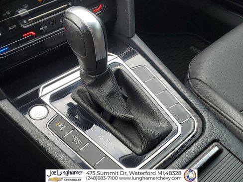 Used 2021 Volkswagen Arteon SE image 17