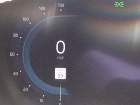 Used 2023 Volvo XC90 T8 Plus w/ Protection Package Premier image 10