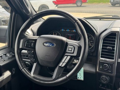 Used 2017 Ford F150 XLT w/ Equipment Group 302A Luxury AWD/4WD image 19
