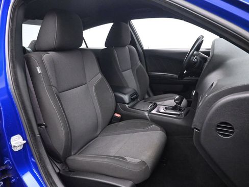 Used 2022 Dodge Charger SXT w/ Blacktop Package AWD/4WD image 21