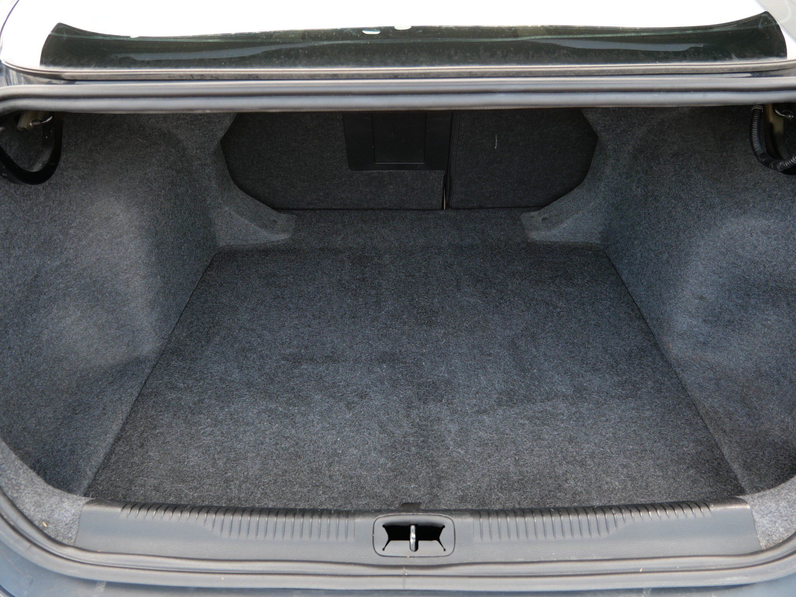 Used 2015 Chrysler 200 Limited w/ Convenience Group FWD image 18