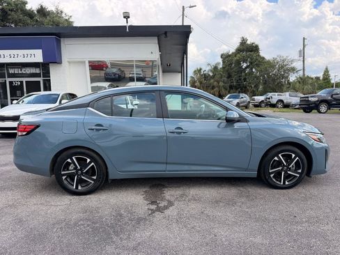Used 2024 Nissan Sentra SV FWD image 6