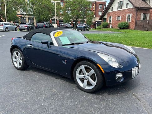 Used 2007 Pontiac Solstice Convertible w/ Premium Package RWD image 20
