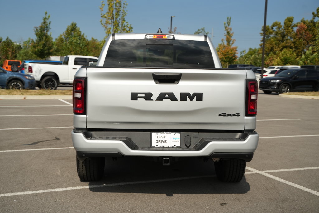 New 2026 RAM 1500 Express AWD/4WD image 6