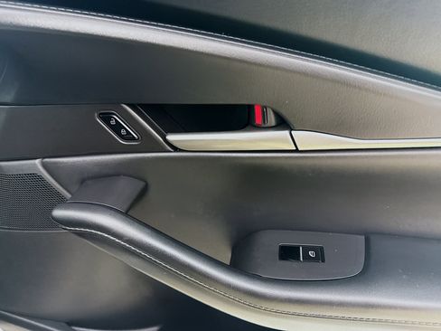 Used 2022 MAZDA CX-30 AWD 2.5 S w/ Select Package image 31