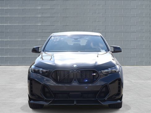 New 2026 BMW X6 M60i image 3