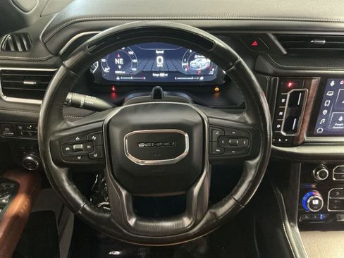 Used 2023 GMC Yukon XL Denali Ultimate w/ LPO, Floor Liner Package image 17