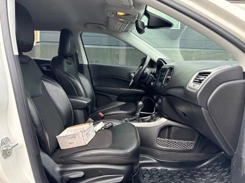 Used 2021 Jeep Compass Latitude w/ Convenience Group AWD/4WD image 10