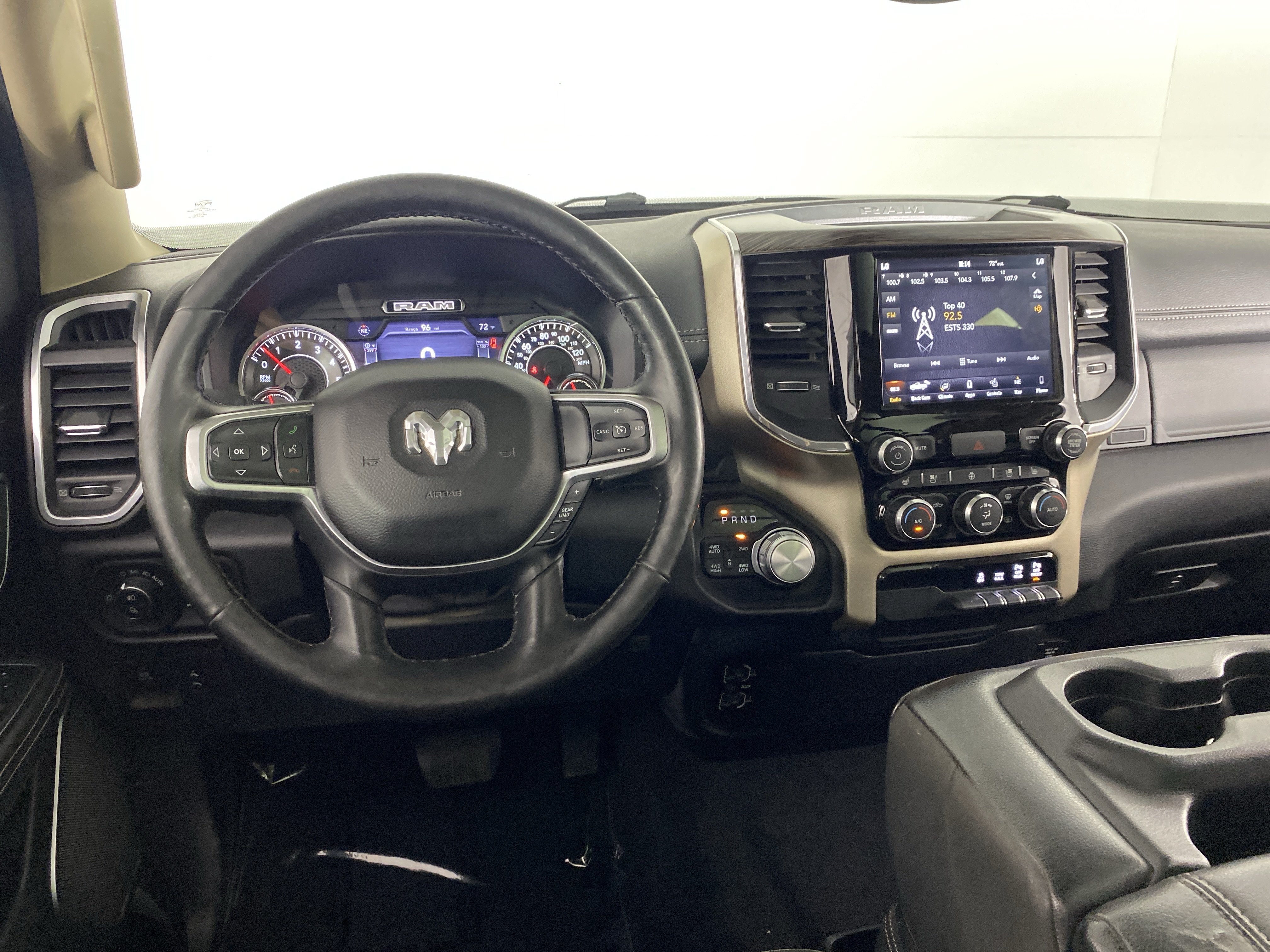 Used 2019 RAM 1500 Laramie AWD/4WD image 40