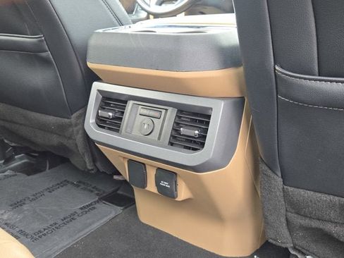 Used 2024 Ford F350 Lariat w/ Chrome Package AWD/4WD image 8