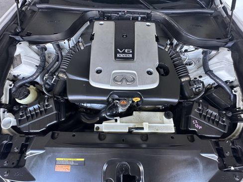 Used 2009 INFINITI G37 Journey w/ Premium Pkg image 34