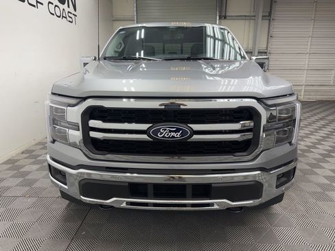 Used 2025 Ford F150 Lariat w/ Equipment Group 501A Mid AWD/4WD image 4
