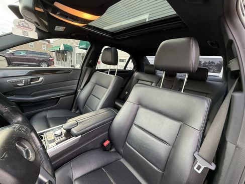 Used 2014 Mercedes-Benz E 350 Sedan image 14
