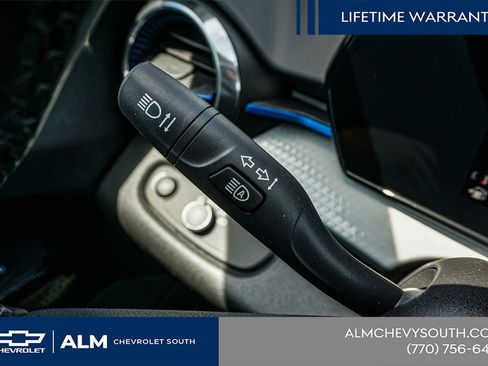 New 2026 Chevrolet Trax LT w/ Sunroof Package image 32