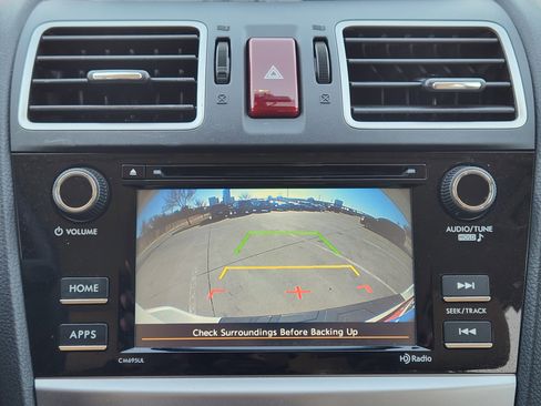 Used 2017 Subaru Crosstrek 2.0i Premium image 19