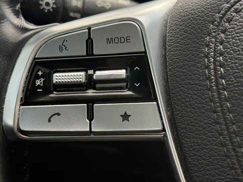 Used 2023 Kia Telluride EX w/ EX Captain's Chair Package FWD image 10