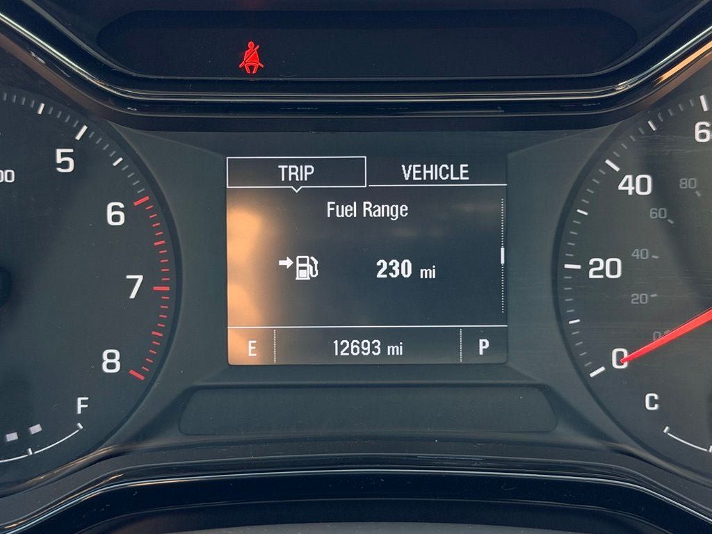 Used 2026 Chevrolet Trax LS w/ LS Convenience Package FWD image 30