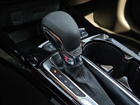 New 2026 Chevrolet Trax LT w/ Driver Confidence Package image 17