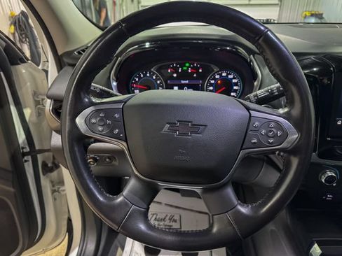Used 2021 Chevrolet Traverse RS AWD/4WD image 14